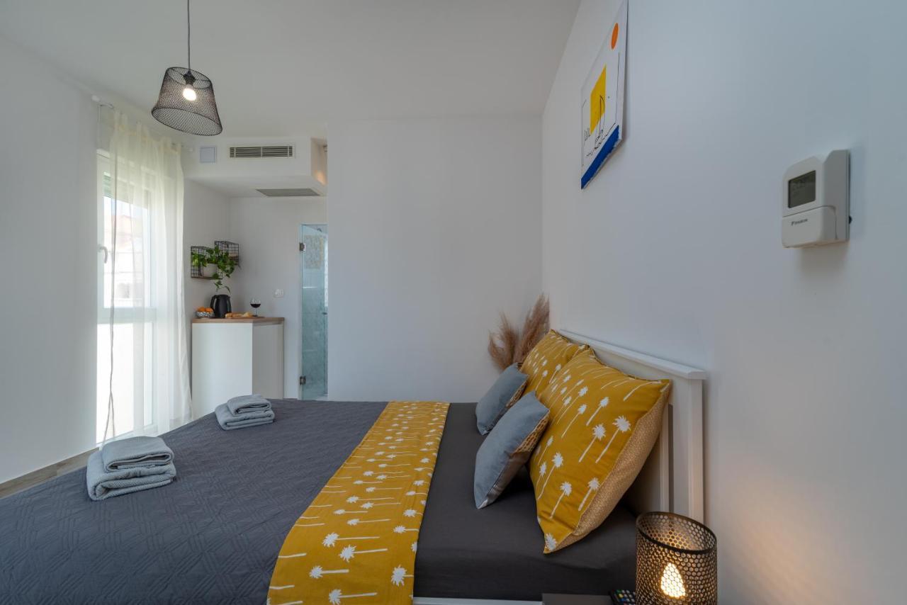 Apartmani Luce Trogir Eksteriør bilde