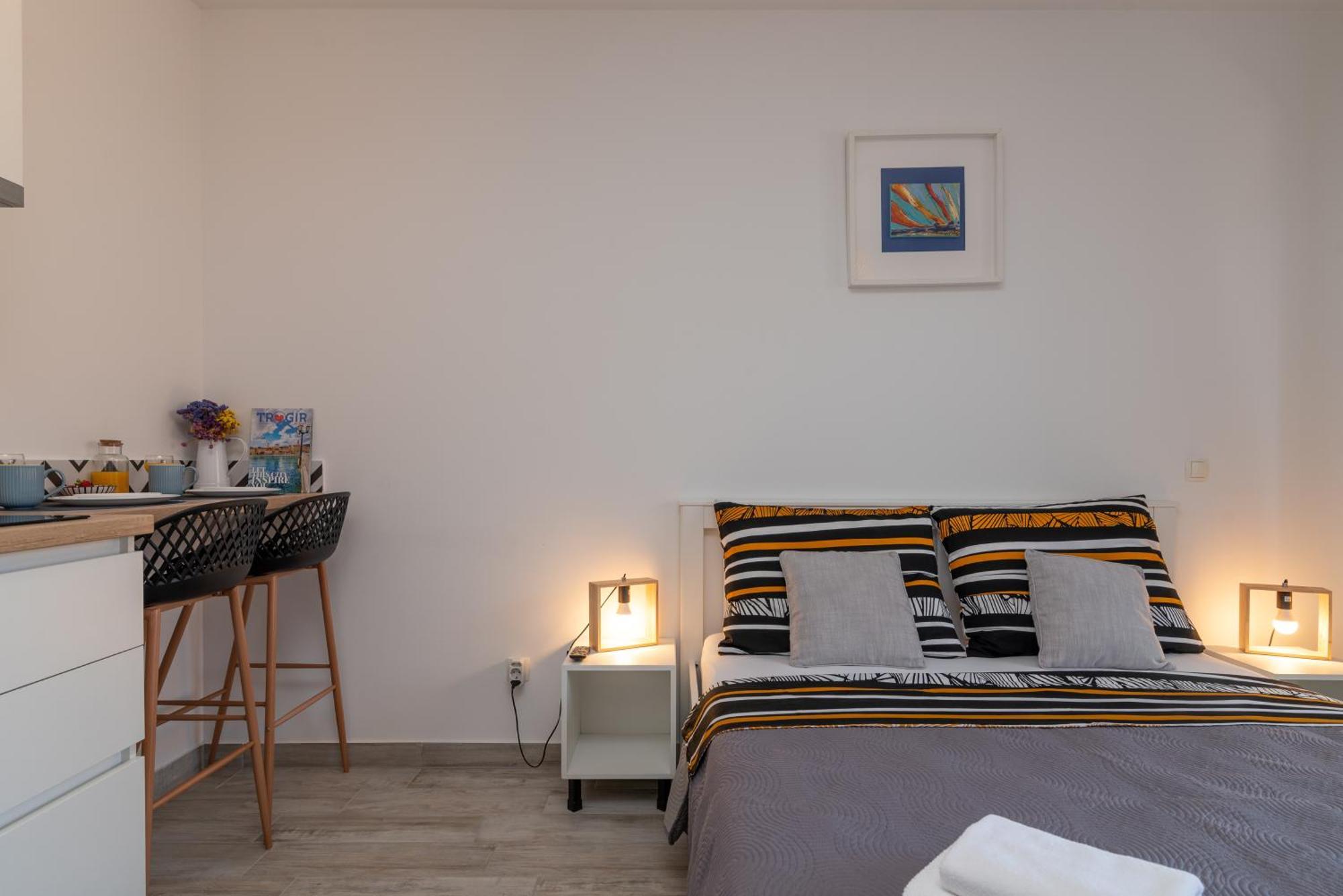 Apartmani Luce Trogir Eksteriør bilde