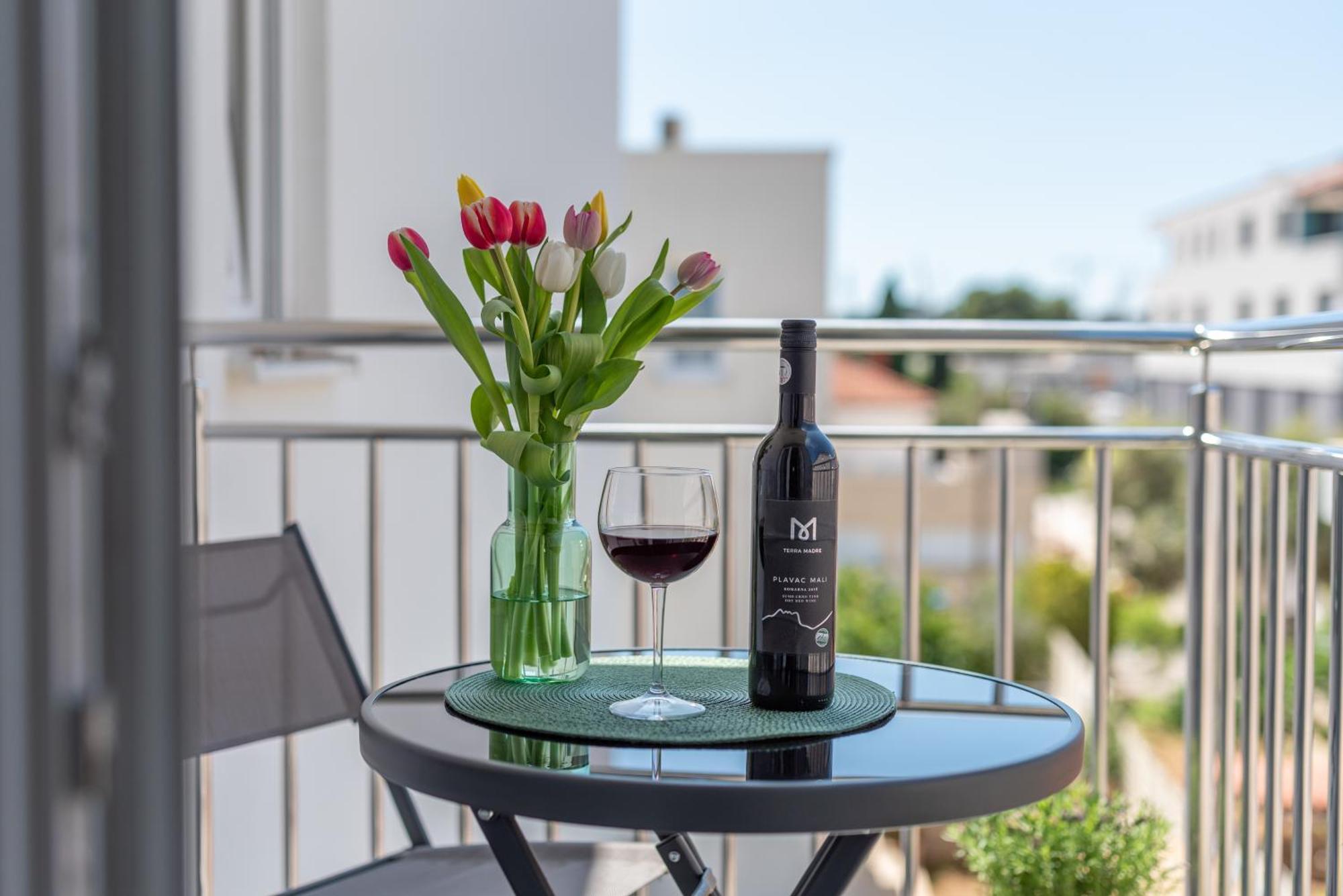 Apartmani Luce Trogir Eksteriør bilde