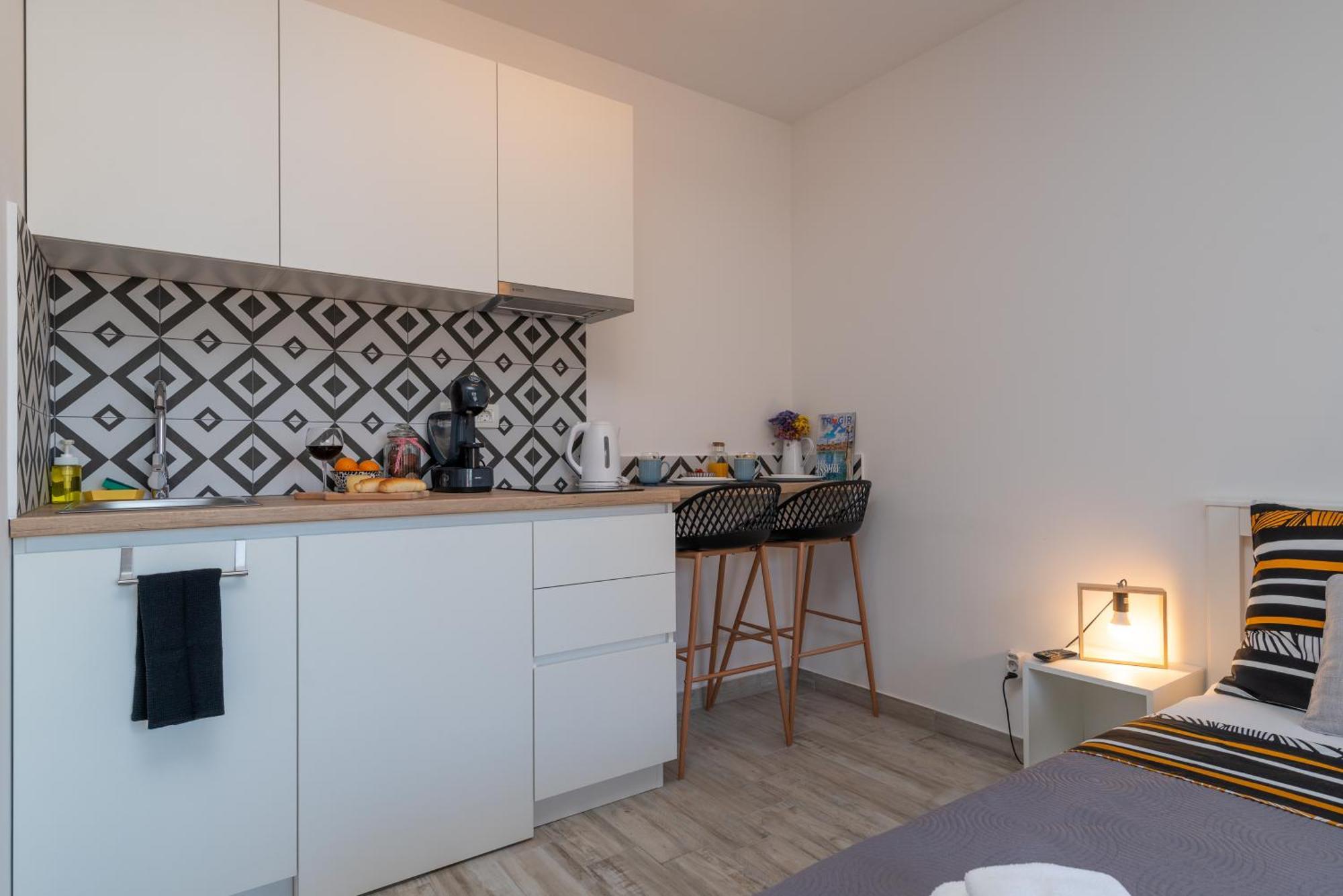 Apartmani Luce Trogir Eksteriør bilde