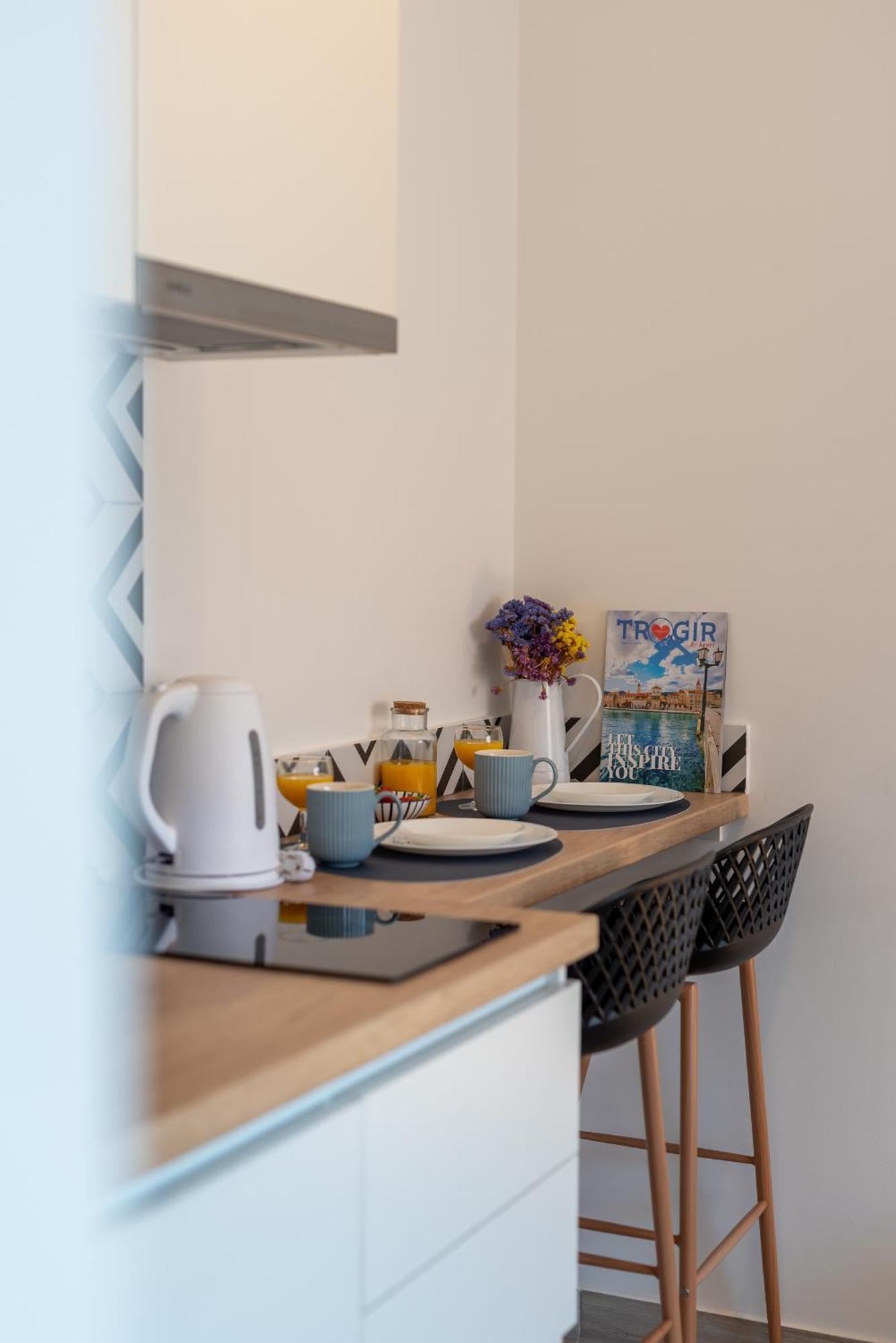 Apartmani Luce Trogir Eksteriør bilde